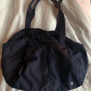 Lululemon Free To Be Bag